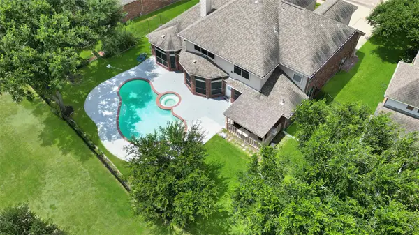 16415 Canyon Chase Drive, Houston, TX 77095