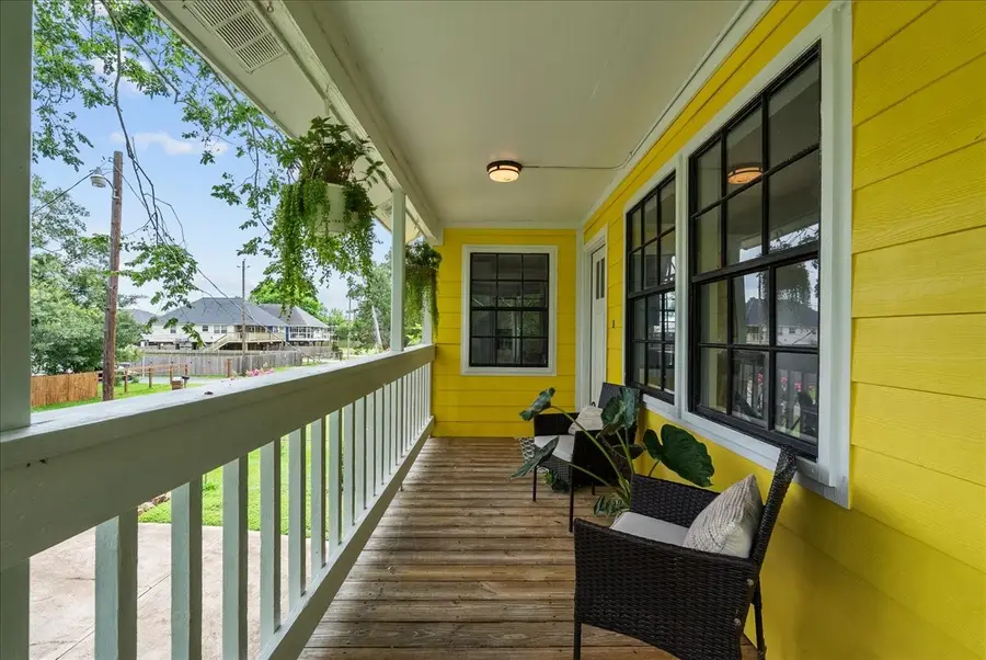 310 Lakeside Drive, Kemah, TX 77565 - #2