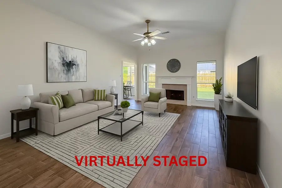 64 Tangerine Court, Lake Jackson, TX 77566 - Image #3