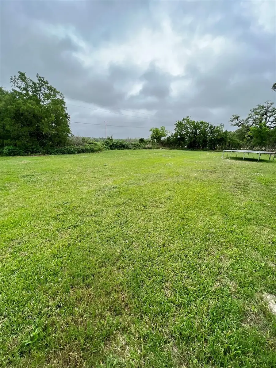 50 Sir Gawain Drive S, Bay City, TX 77414 - #3