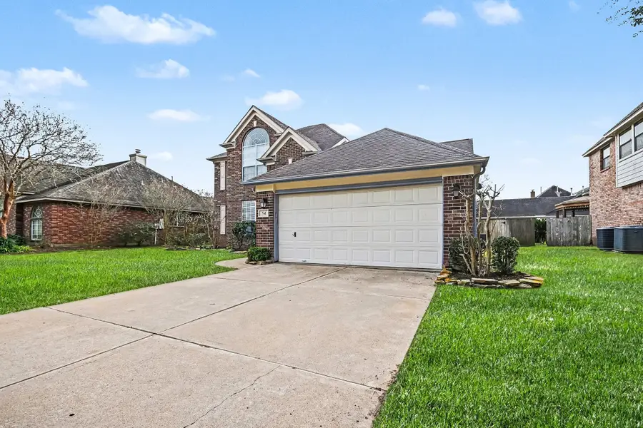 54 Parsley Court, Lake Jackson, TX 77566 - Image #3