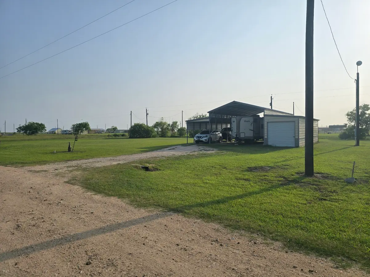 264 Haddock Drive, Palacios, TX 77465 - Image #1