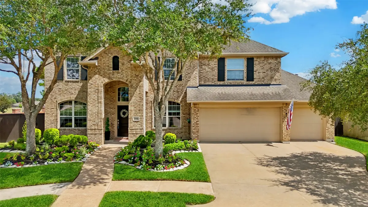 2102 Bayou Cove Lane, League City, TX 77573 - Image #1