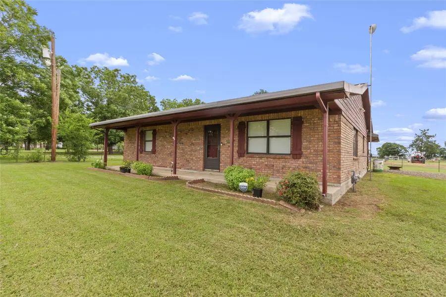 110 N Avenue D, Wortham, TX 76693 - #3