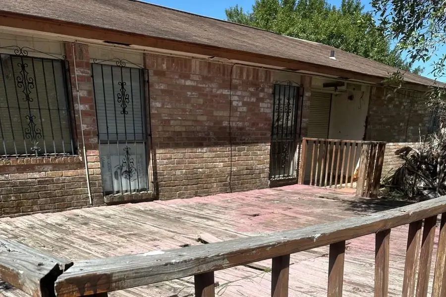 3180 N Buckingham Court, Brownsville, TX 78526 - Image #2