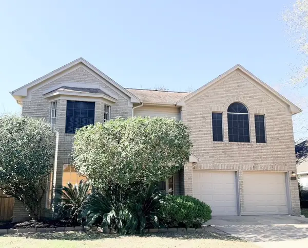 245 N Ranch House Road, Angleton, TX 77515