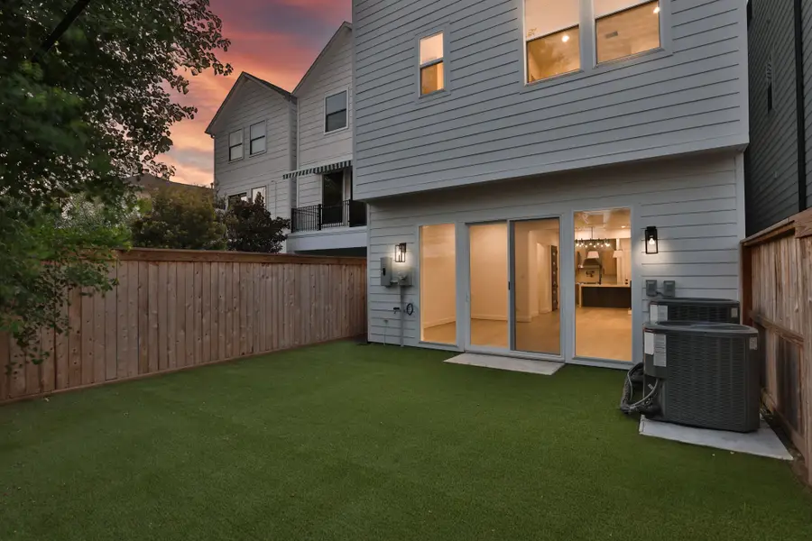 4309 Floyd Street #B, Houston, TX 77007 - Image #2