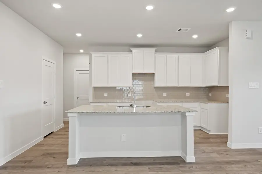 32919 Turning Springs Drive, Fulshear, TX 77423 - Image #3