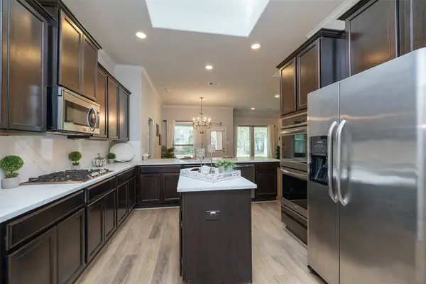 10722 Sir Alex Drive, Tomball, TX 77375