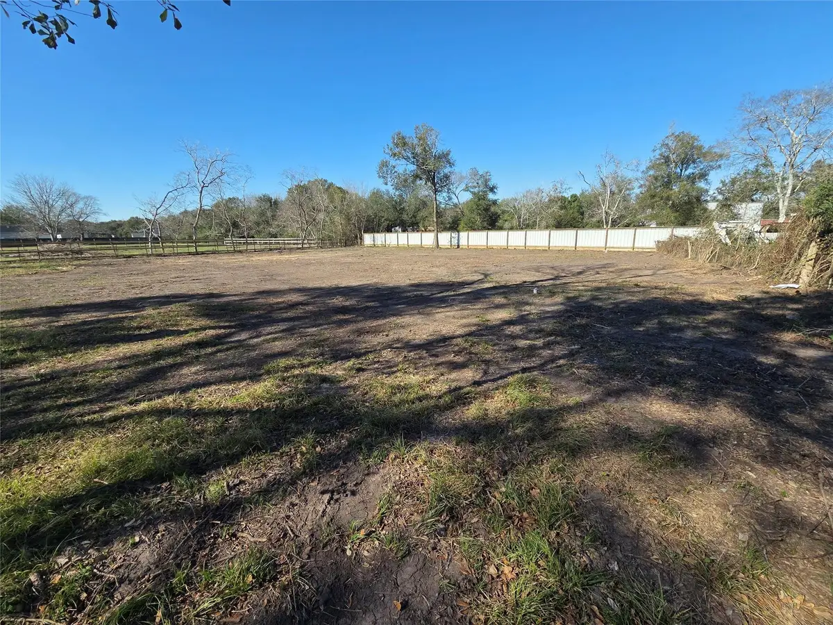 414 Gordy Road, Bacliff, TX 77518 - #1