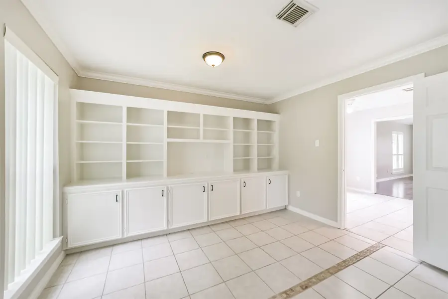 4901 Archway Drive, La Porte, TX 77571 - #3