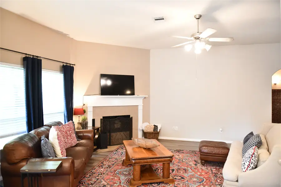 6410 Alicia Way Drive, Katy, TX 77493 - #2