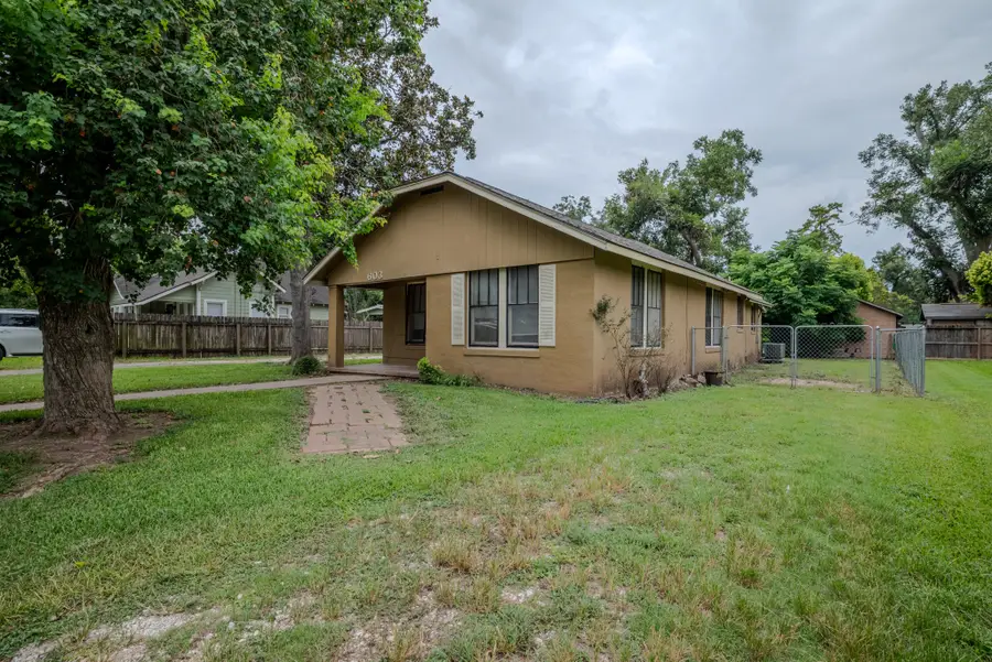 603 N Resident Street, Wharton, TX 77488 - #3