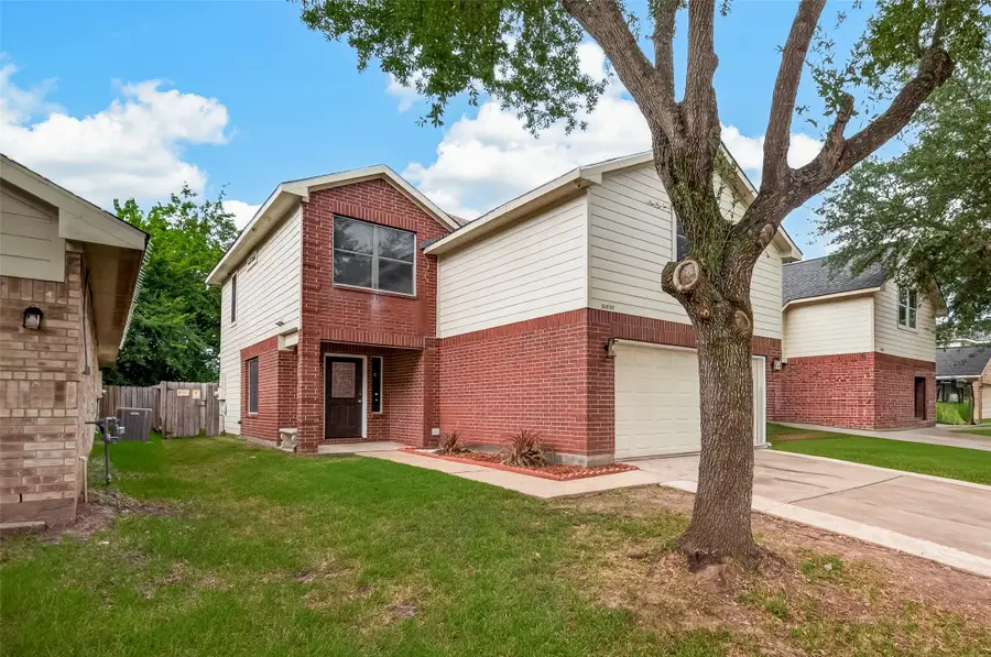 10830 Tallow Briar, Houston, TX 77075 - #3