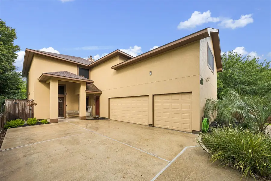 3040 Bayshore Drive, Bacliff, TX 77518 - #3