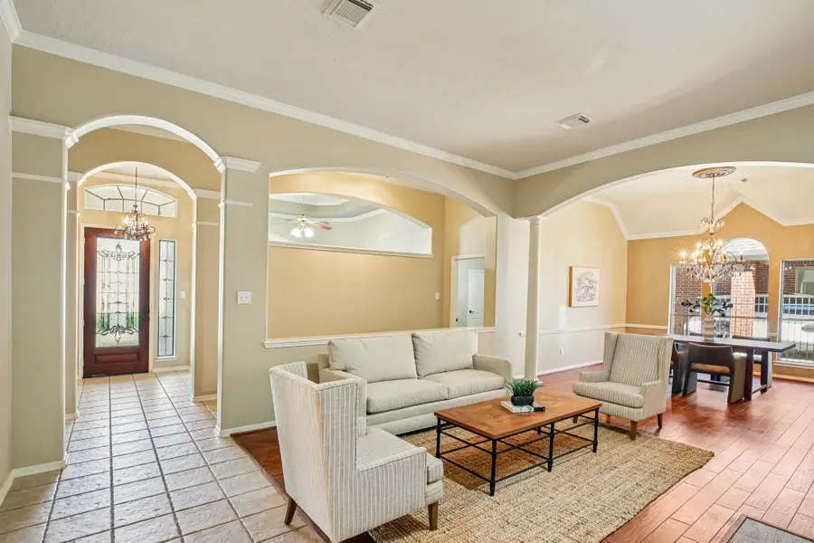 8822 Ballinger Drive, Houston, TX 77064 - Image #3