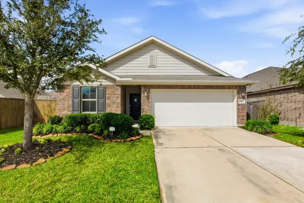 8811 Beacon Mill Drive, Cypress, TX 77433