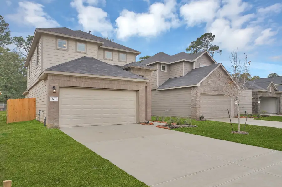 214 Emerald Thicket Lane, Huffman, TX 77336 - Image #2