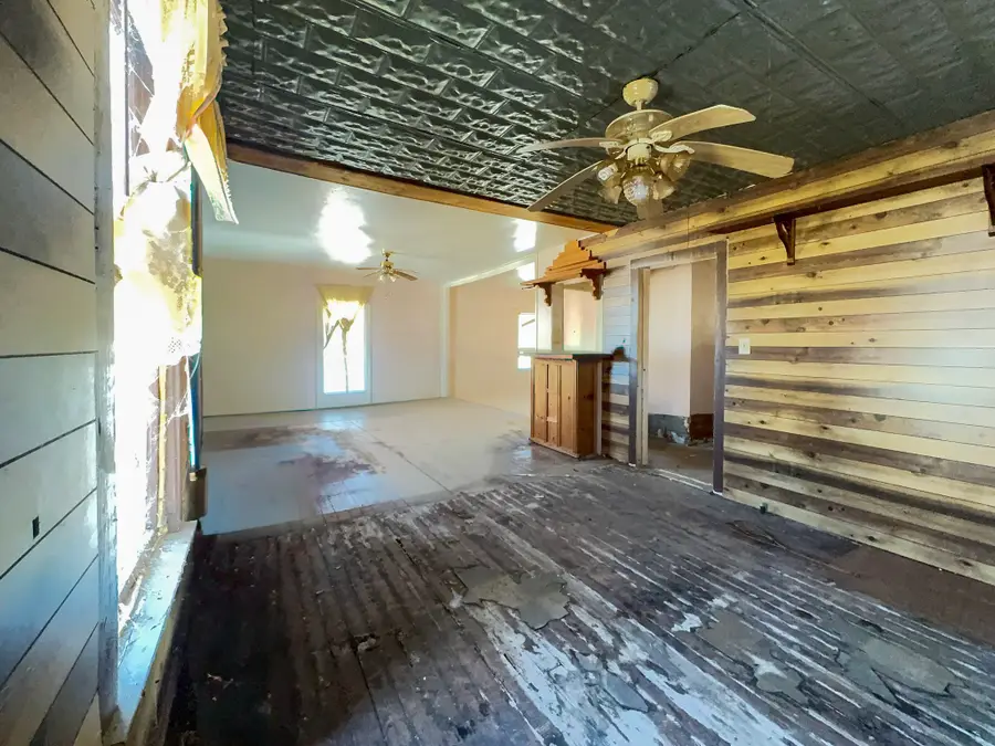 112 S Hill Street, Alvin, TX 77511 - #3