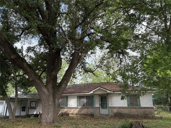 216 & 214 Belmont Street, Tomball, TX 77375
