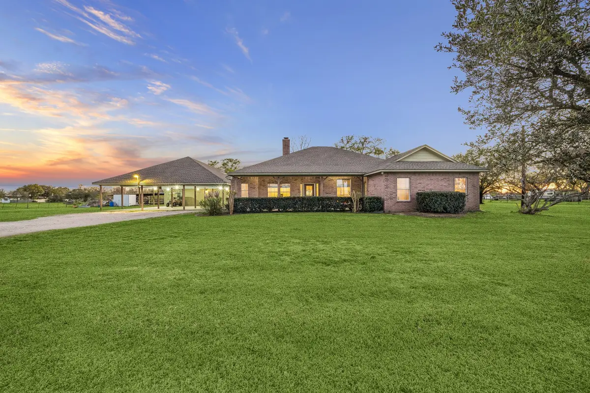 6434 County Road 164, Alvin, TX 77511 - #1