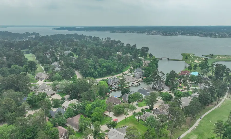 3210 Lazy Lake Lane, Montgomery, TX 77356 - #3