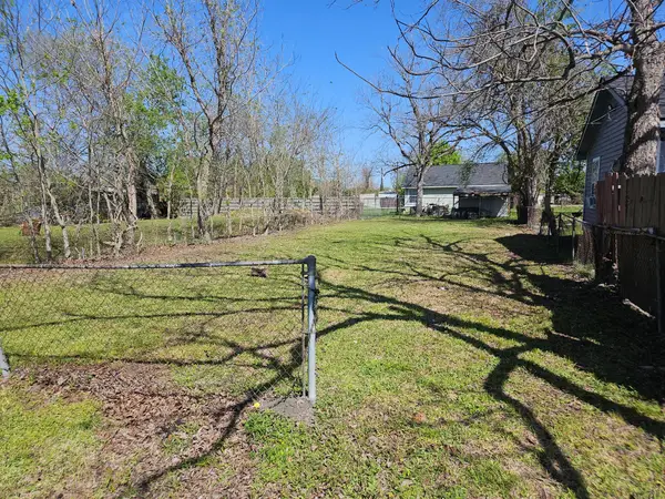 7917 Hanna Street, Houston, TX 77028