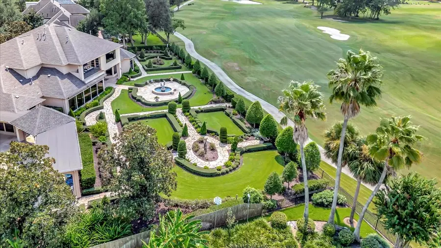 3307 Acorn Wood Way, Houston, TX 77059 - Image #2