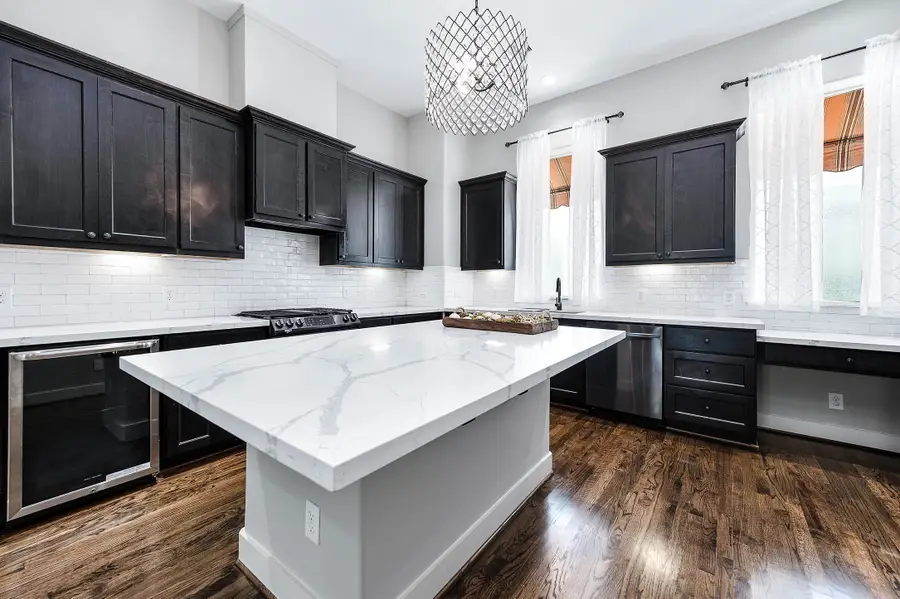 4235 Feagan Street, Houston, TX 77007 - Image #3