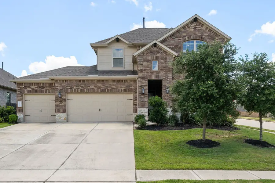 25718 Balsamwood Drive, Tomball, TX 77375 - Image #2