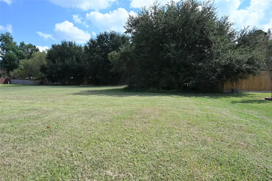 00 West Shore Drive, Willis, TX 77318 - Image #2