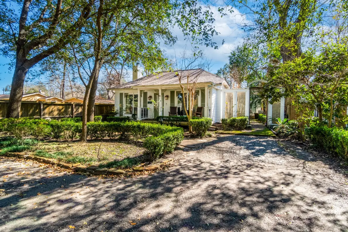 813 3rd Street, League City, TX 77573 - #1