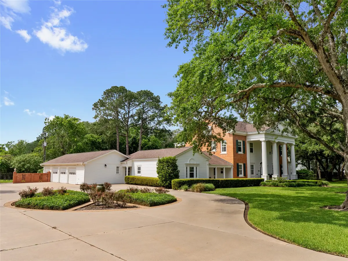 1920 Marguerite Street, Bay City, TX 77414 - Image #1