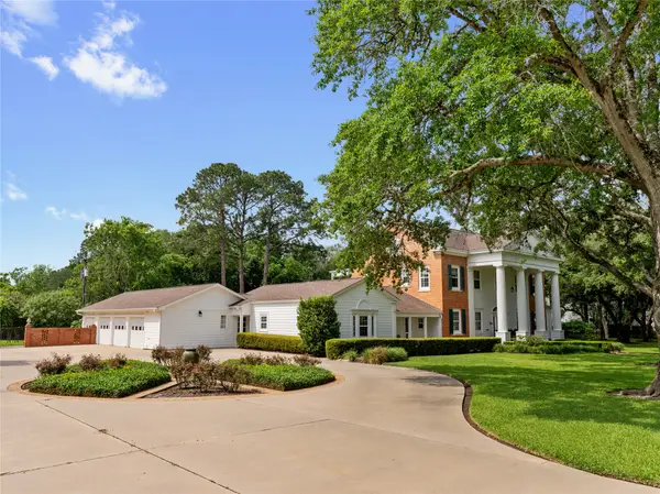 1920 Marguerite Street, Bay City, TX 77414