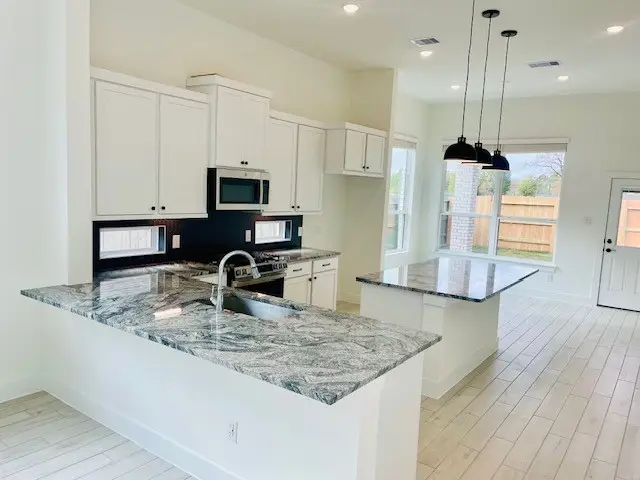 19228 Hazel Firs Court, Magnolia, TX 77355 - Image #3