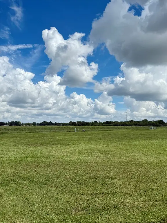 3126 Spitfire Drive, Rosenberg, TX 77471