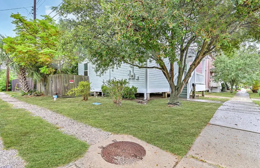 2311 Mary Moody Northern Boulevard, Galveston, TX 77551 - #3