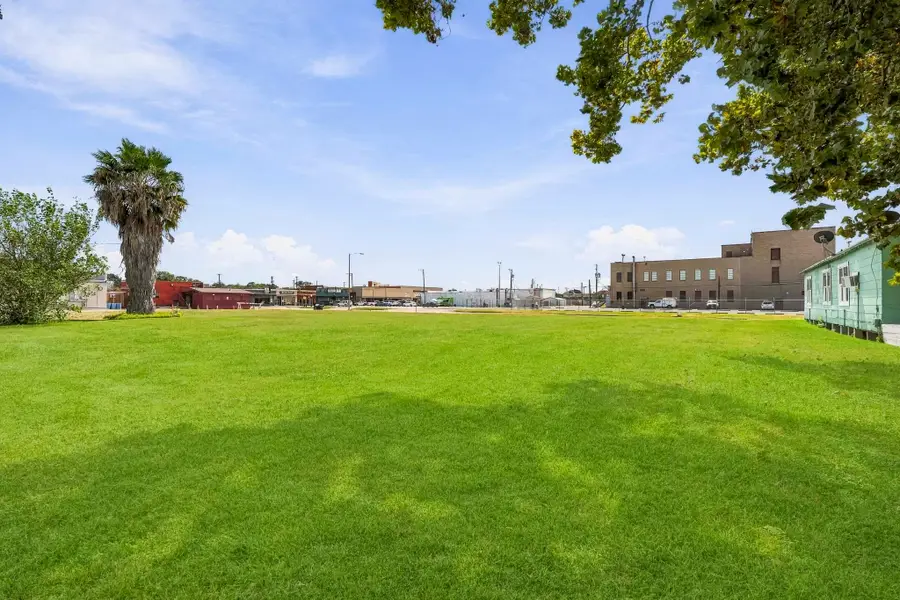 0 6th Avenue N, Texas City, TX 77590 - #2