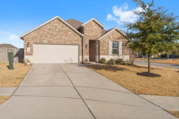 20104 Crystal Falls Court, Montgomery, TX 77316
