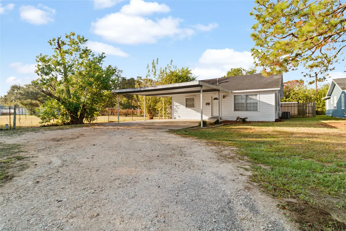 711 N Wharton Street, El Campo, TX 77437 - Image #1