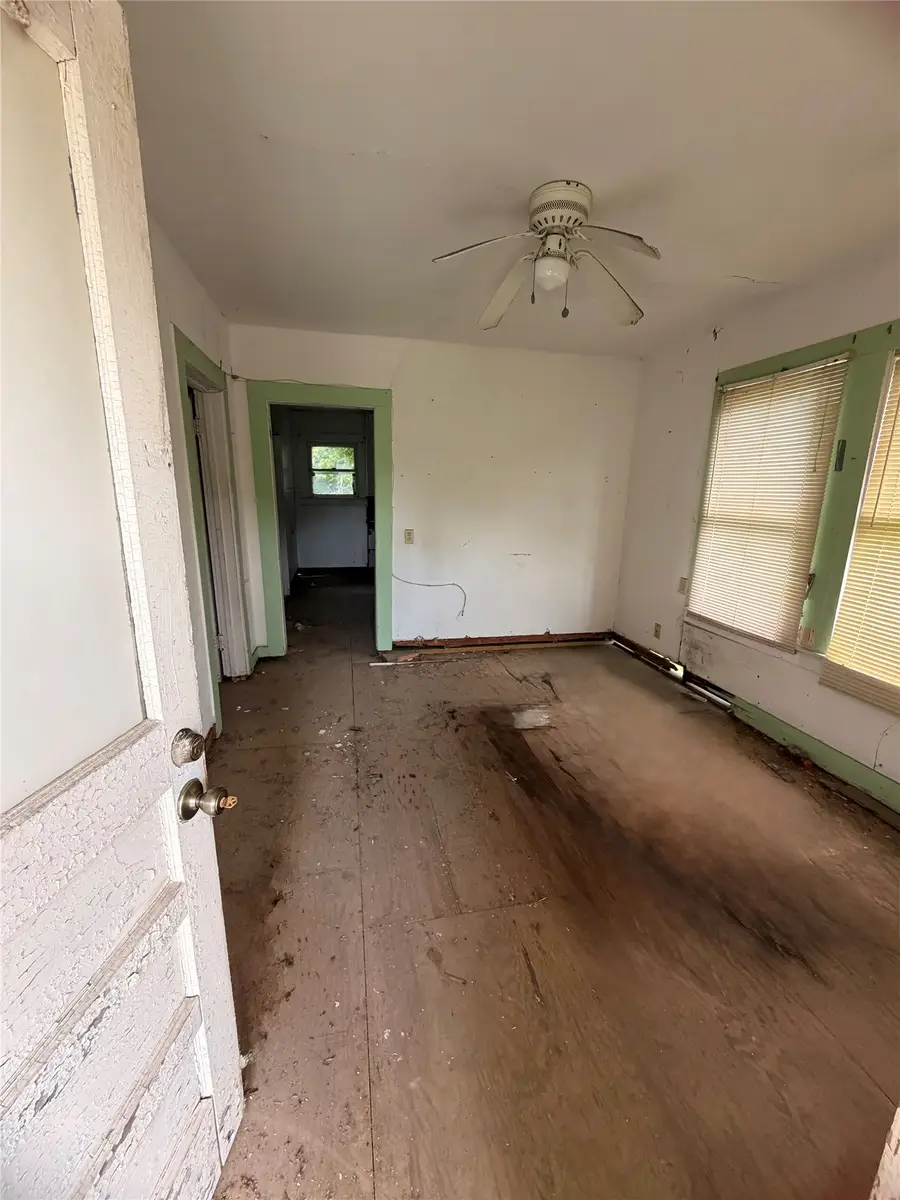 1508 Elm Street, Baytown, TX 77520 - #2