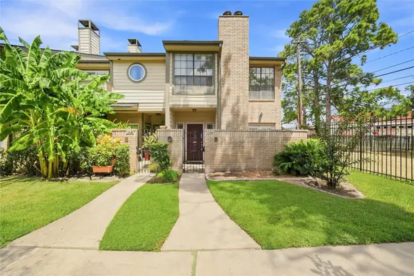 736 Country Place Drive #I, Houston, TX 77079