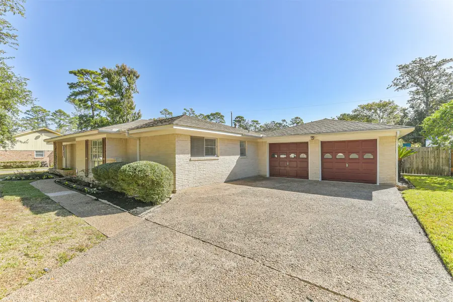 422 Dover Lane, Spring, TX 77373 - Image #2