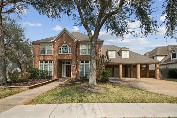 4218 Lakecrest Drive, Missouri City, TX 77459