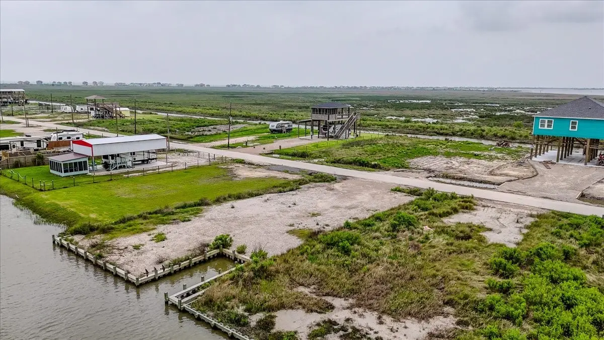 1400 Van Sant, Gilchrist, TX 77617 - Image #1