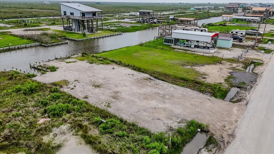 1400 Van Sant, Gilchrist, TX 77617 - Image #3