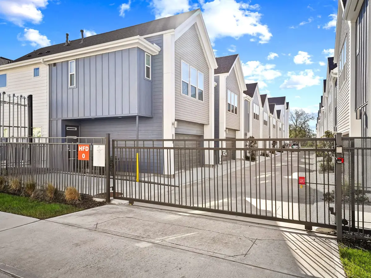 1013 Erin Street #V, Houston, TX 77009 - #1