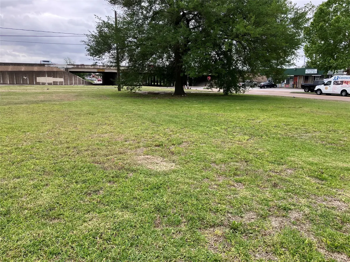 2705 North Fwy, Houston, TX 77009 - #1