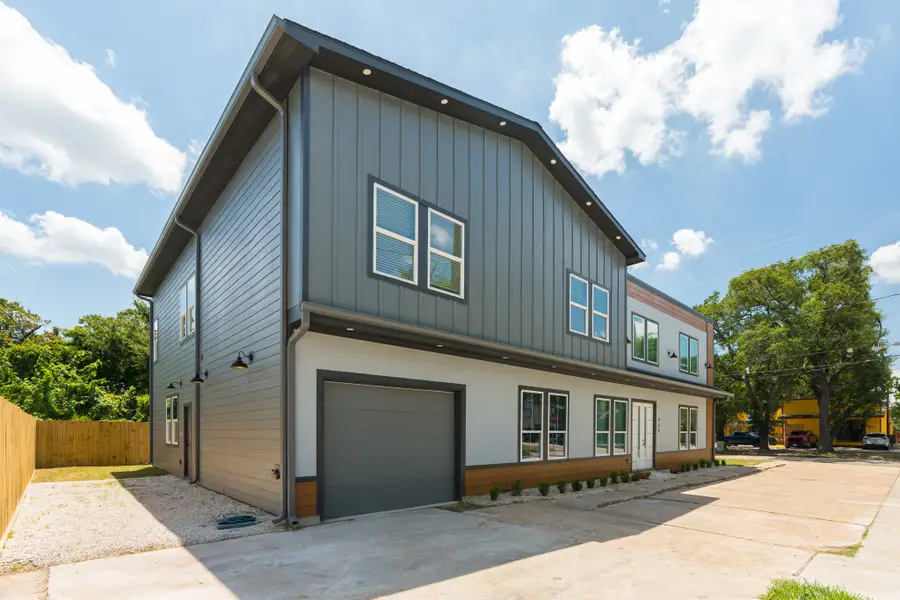 807 E 1st Street, Humble, TX 77338 - #3