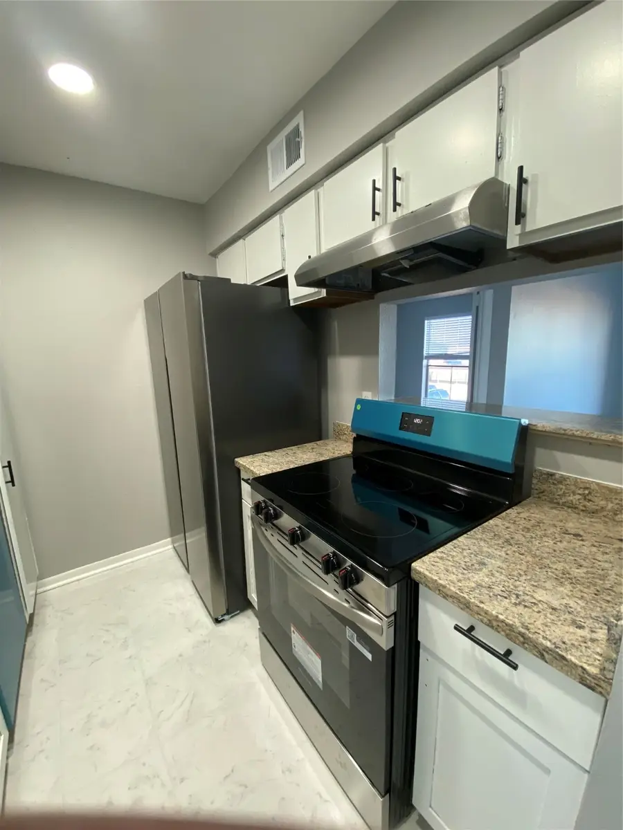 8431 Hearth Drive, Houston, TX 77054 - Image #3